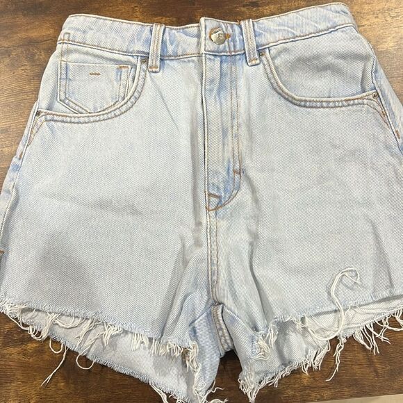 Zara HIGH RISE DENIM SHORTS 4 - Picture 7 of 8